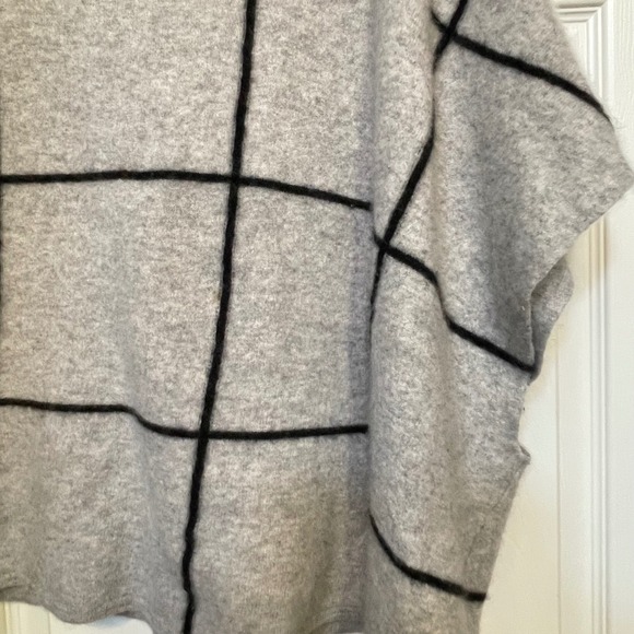 Charter Club Cashmere Cowl Neck Poncho Sweater Grey Windowpane Size 2X/3X FA19 - Picture 5 of 13